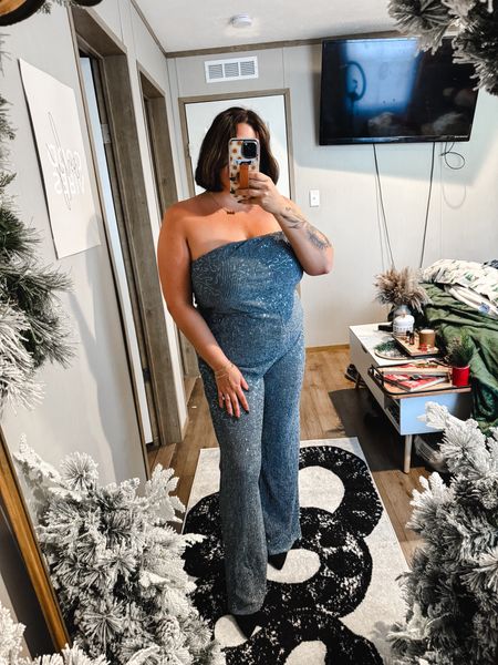 Gorgeous jumpsuit from Target that is perfect for a holiday party or New Year’s Eve! Comes with straps for a multi wear style 

Holiday party outfit 
Holiday outfit 
Sparkle

#LTKHoliday #LTKSeasonal #LTKplussize