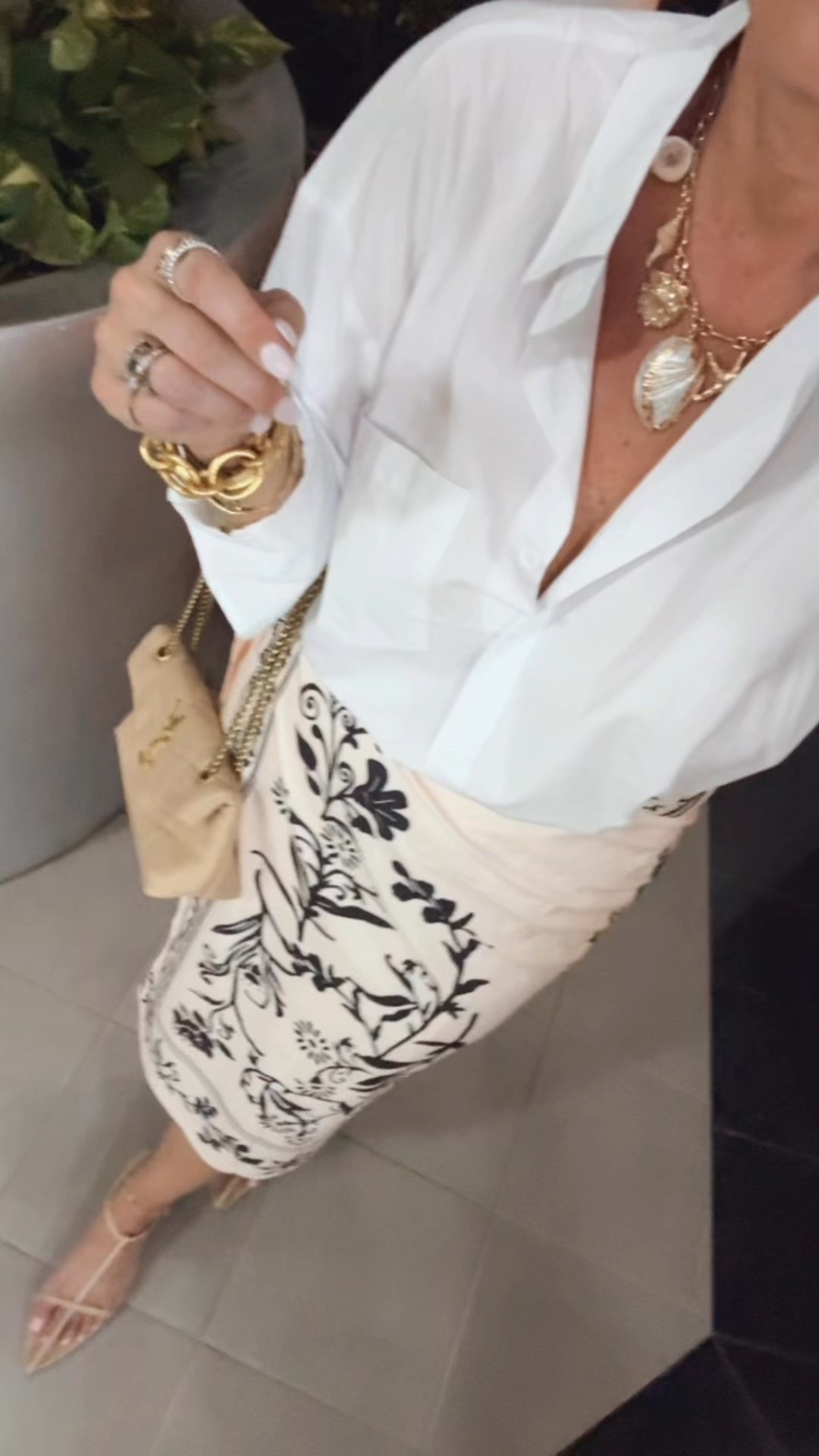 Travel outfit. Pickleball . On cloud shoe. Sneakers. Fall shoes. NSale. Nordstom anniversary sale. . Girls trip. Summer sets. 2 piece set. Summer fashion. Pickleball outfit. Save vs splurge. Prime day deals. Socks. Amazon. Wedding guest dress. Beach wedding. . Hanes tank tops. Summer dress. Workwear. Teacher. Back to school  Prime day. Sale. Prime day deals. Country concert outfit. Sandals. Linen pants. Lake must have. Boat trip. The best radio I’ve traveled on several trips with and is waterproof. . Swimsuit fits true to size. Free people looks for less set fits true to size, wearing medium. Travel outfit. Girls trip. 
Vacation outfits. Butter yellow. Date night outfit. Linen pants sized up to large. Date night. American flag sweater. Costa Rica.  Vacation outfit. Butter yellow. Outfit fits true to size, but I Sized up to large in tee and boxer shorts for this oversized fit. Swimsuit. Bikini. Coverup. Linen pants. Sized up to a large in the top and sweatpants for this fit. Summer outfits. Sandals. . Swimsuit. Travel outfit. Resort wear. Maxi dress. Spring wedding guest dress. Wedding guest dress 2025. Graduation outfit. Workwear. Cardigan. Maxi dress. Resort wear. Date night. Spring 2025. Activewear all fits true to size. The loose free people looks for less top sized up 2 sizes to XL for that very oversized fit. Butter yellow. Weighted vest. Workout outfit. Sports bras fit tts. Nike shoes perfect to workout. A few spring favorites and things I don’t regret buying. Spring fashion. Daily deal. Beauty. Travel. Adidas sambas. Adidas. 


#LTKTravel #LTKWedding #LTKWorkwear