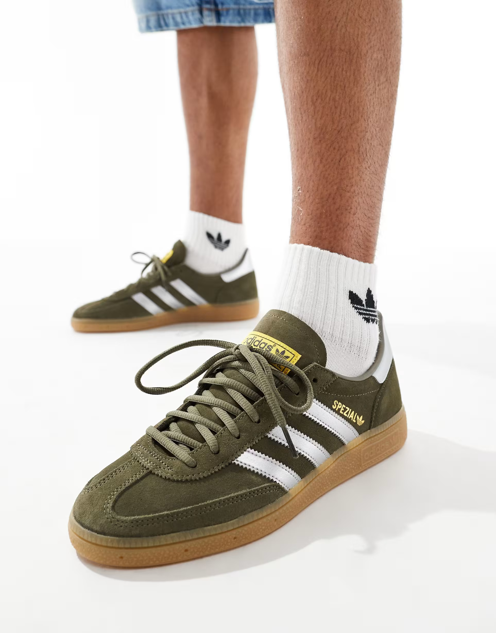 adidas Originals gum sole Handball Spezial trainers in olive and silver | ASOS (Global)