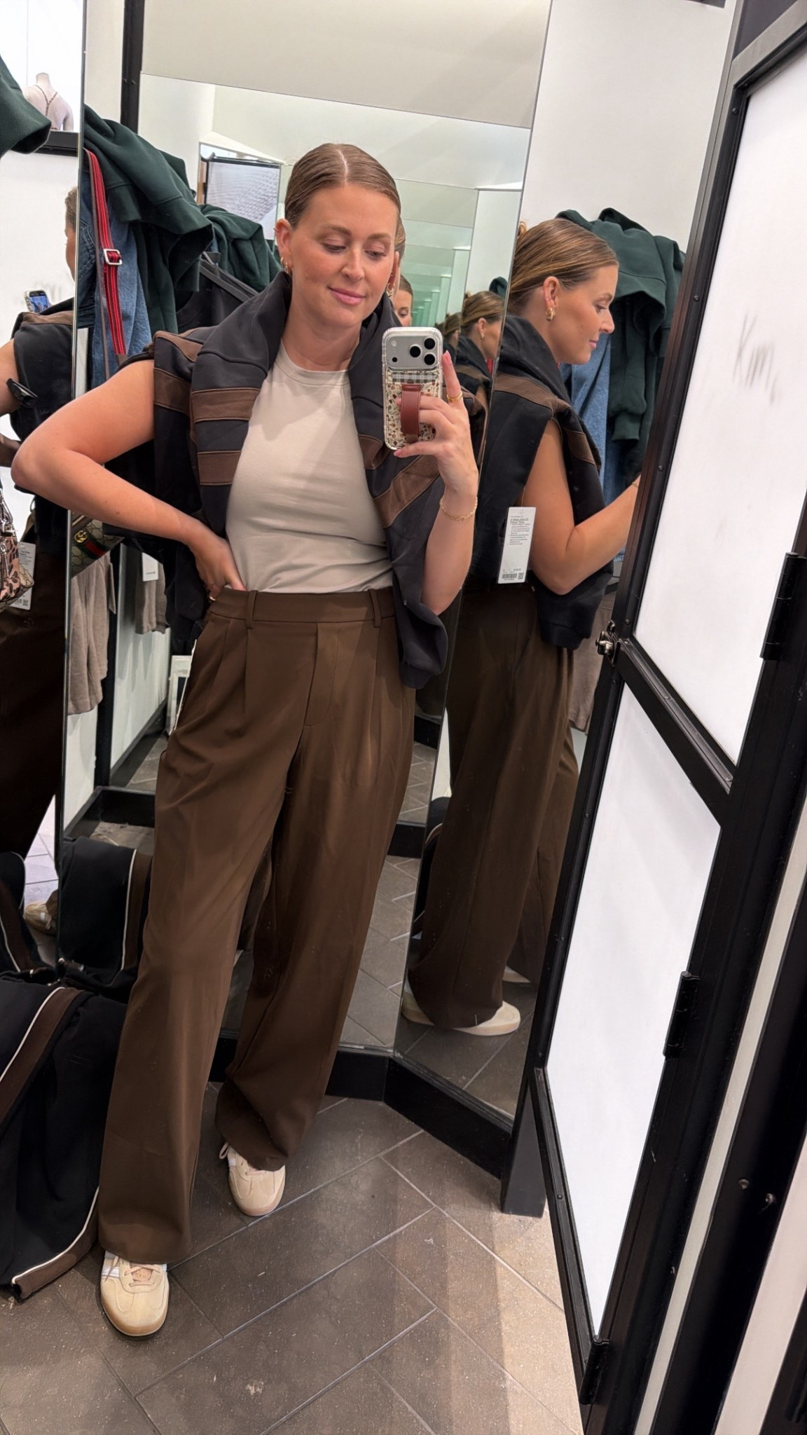 Large tee
Medium pants