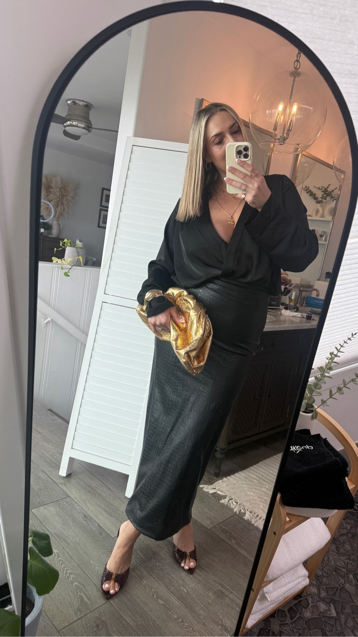 lol aaaand we didn’t make it to the event in LA, traffic was SO bad😂 Better luck next time 🙏🏻

#ootn #midsize