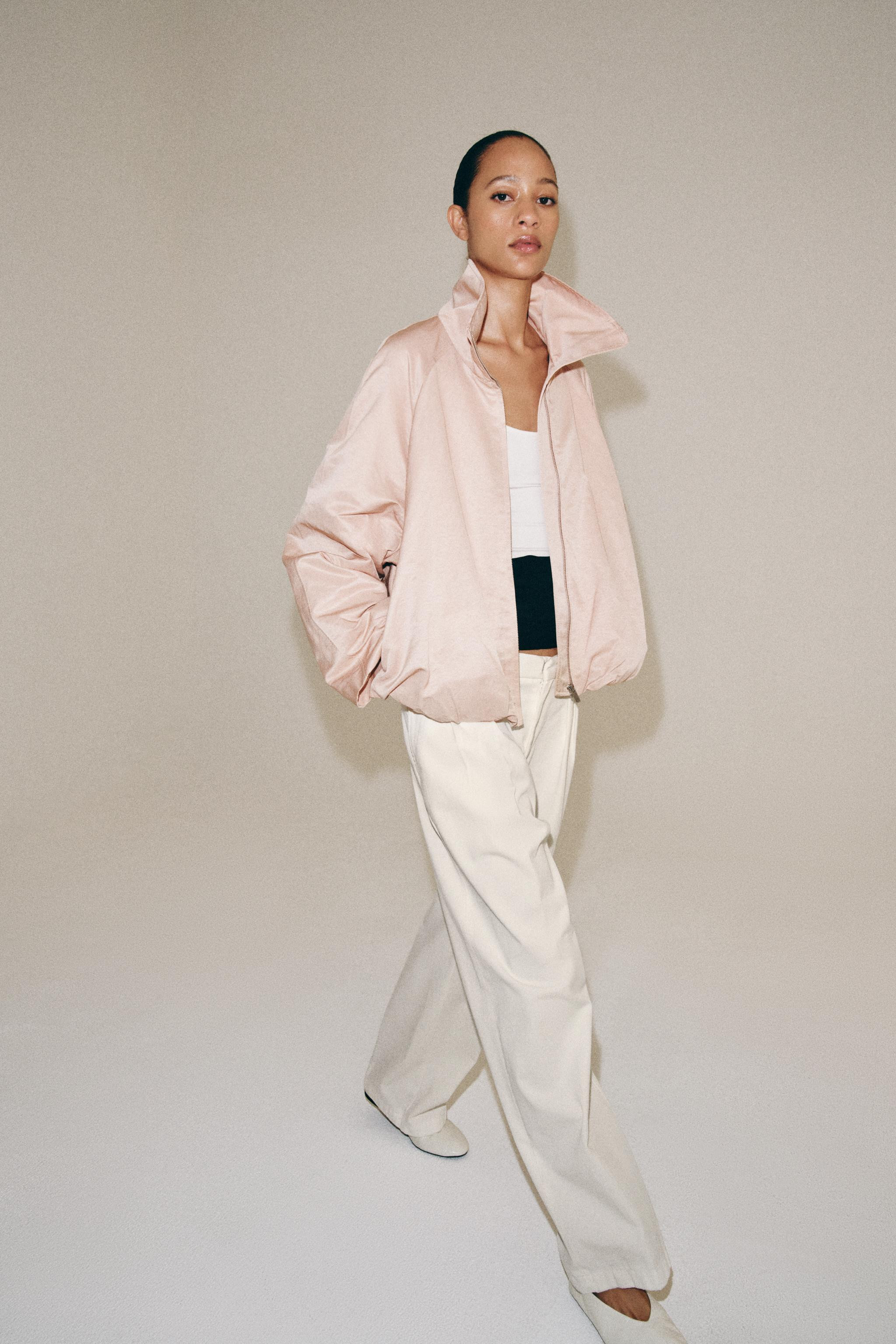 ZARA WOMAN COLLECTIONJacket crafted from a 20% linen blend. Featuring a high neck and long sleeve... | Zara UK