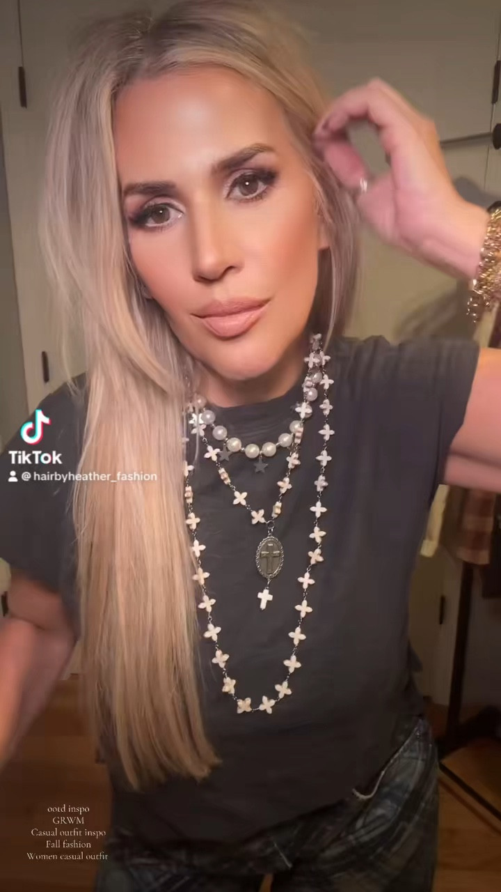 This one of my favorite freepeople outfits , love these pants and poncho @freepeople 