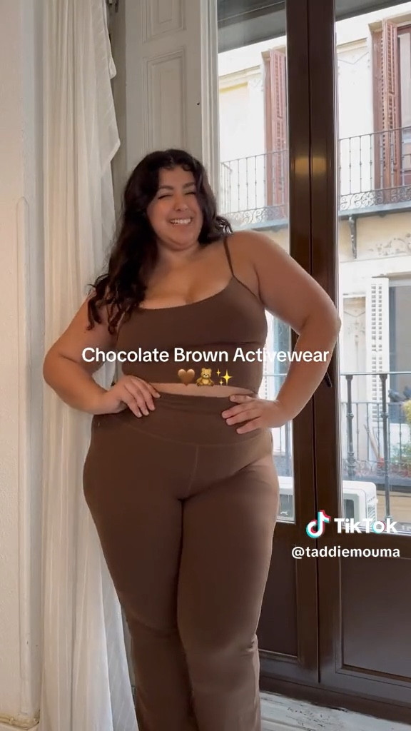 How cute are these brown activewear pieces from amazon?😍😍 wearing size XXL in both 🤎

#LTKSpringSale #LTKplussize #LTKfindsunder100