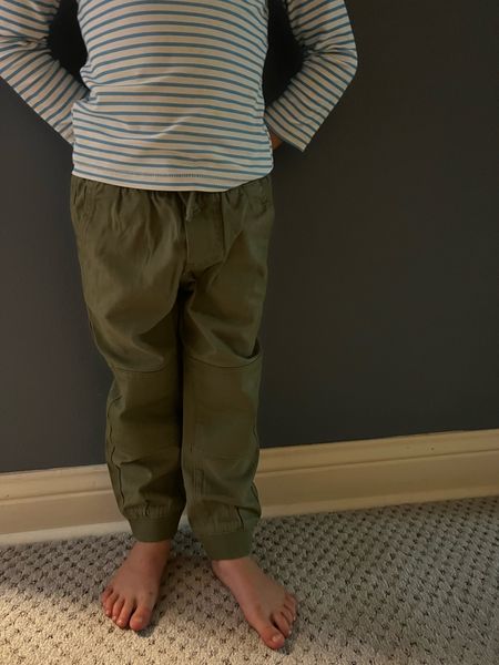 Many of you suggested I check out H&M for similar styles. This style does have the knit cuff at the bottom and waistband which is great for comfort, but you can see the overall fit it bigger. This is the 4T size, so if you want this style I would suggest sizing down from what you bought at Target prior.

#LTKkids