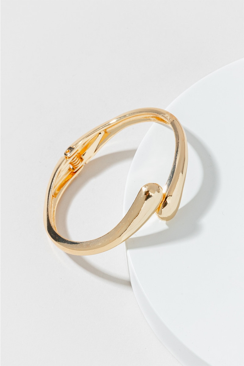 Tori Open Hinge Bubble Cuff Bracelet | Francesca's