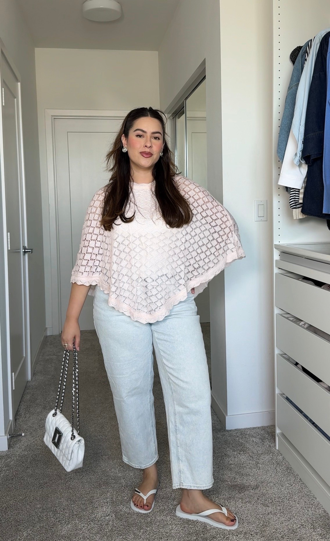 Pink poncho ootd

#LTKMothersDay #LTKgrwm #LTKootd