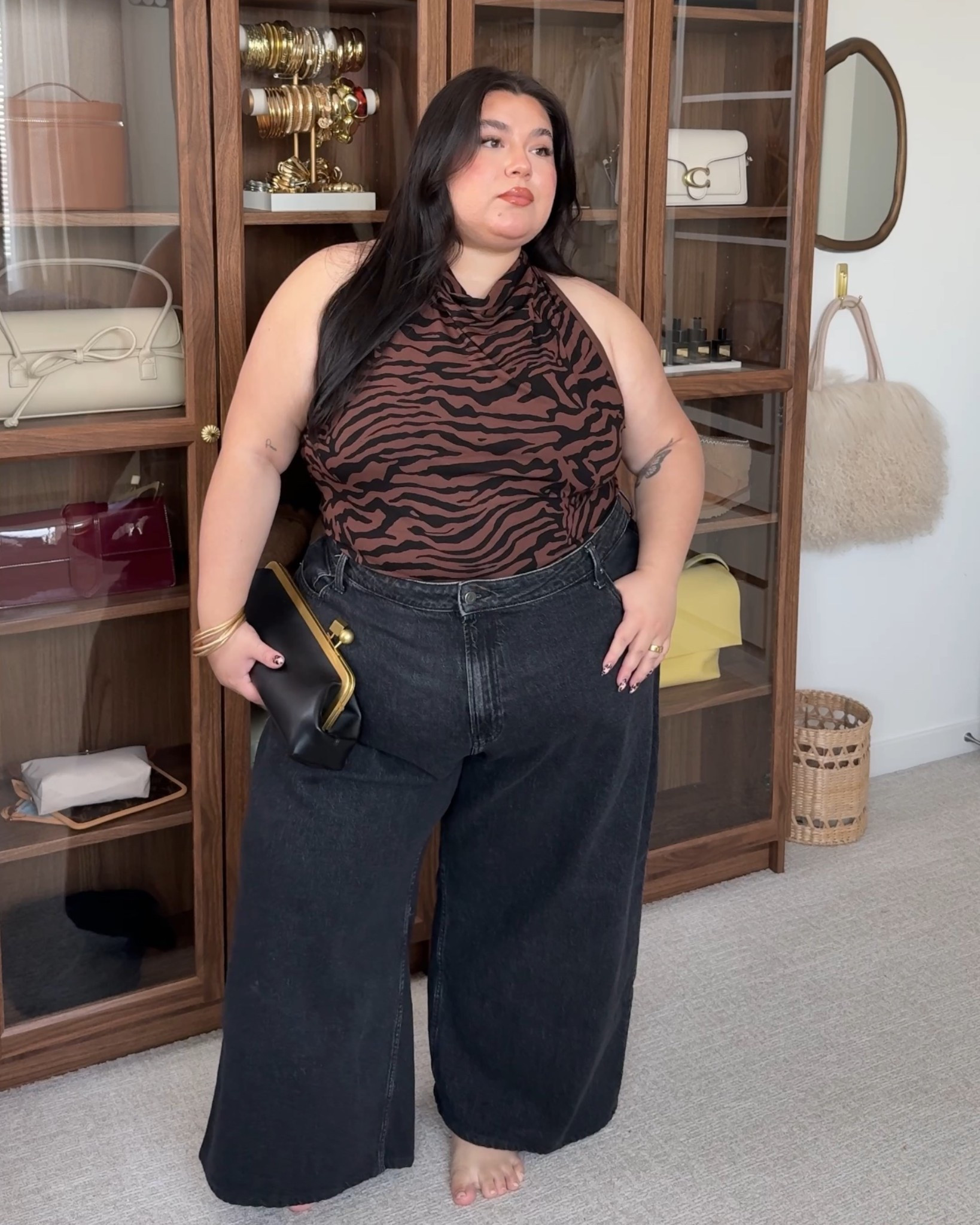 top: 3X
jeans: 26 and tailored 

#LTKootd #LTKPlusSize #LTKSaleAlert