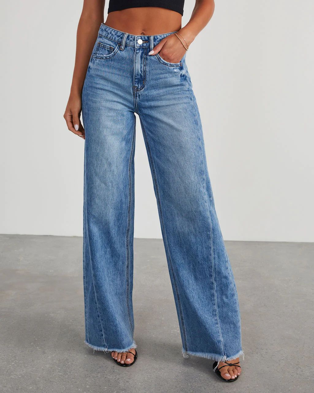 VICI Socialite Wide Leg Side Seam Jeans - Medium Wash | VICI Collection