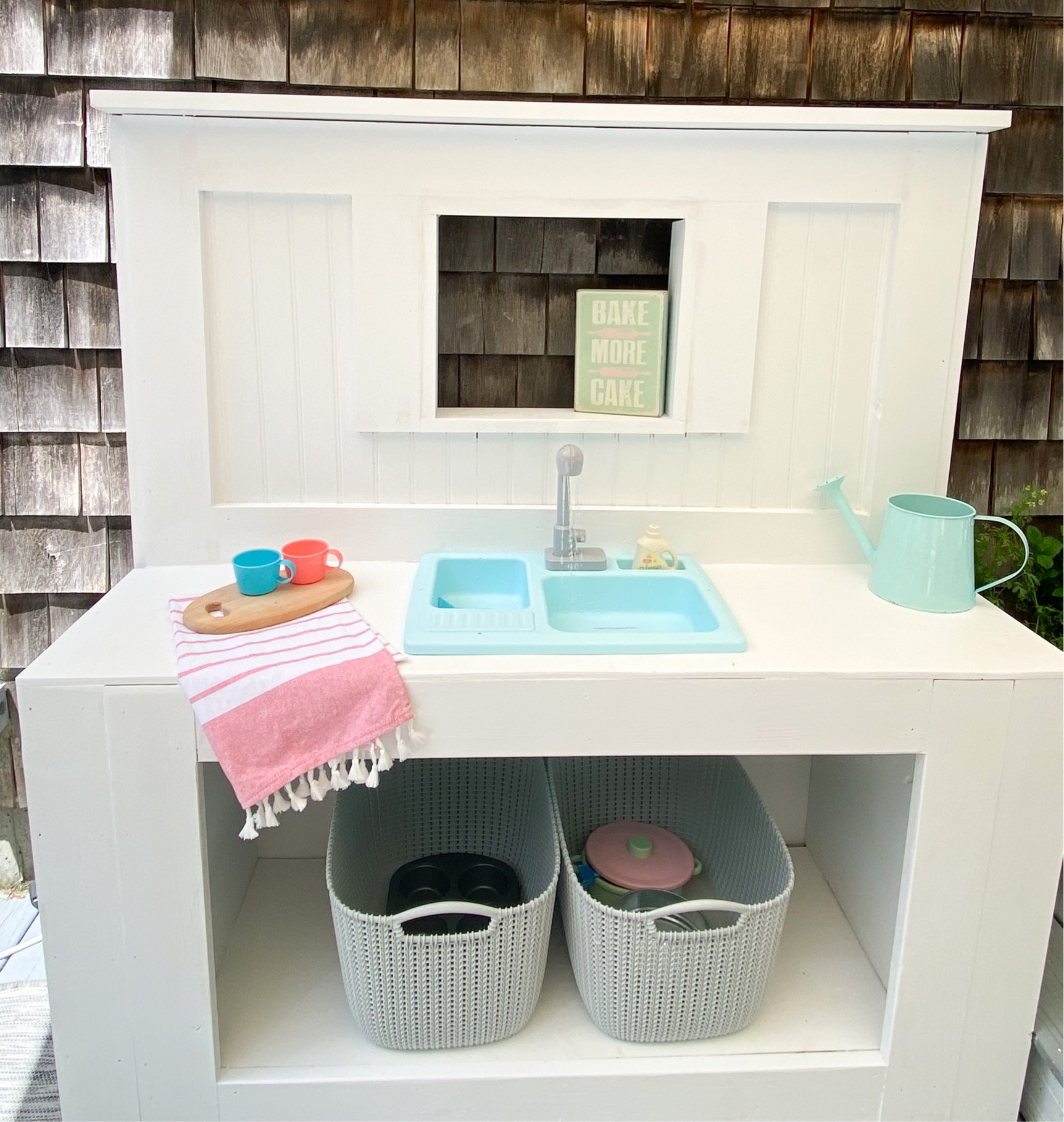 Mud Kitchen for kids!! 

#LTKhome #LTKkids #LTKbaby