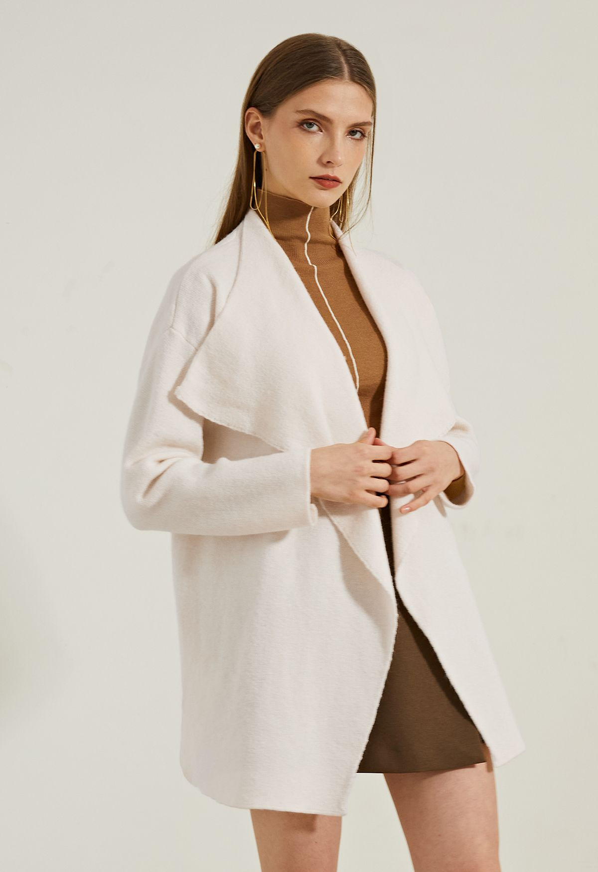 Wide Lapel Loose Knit Cardigan in Cream | Chicwish