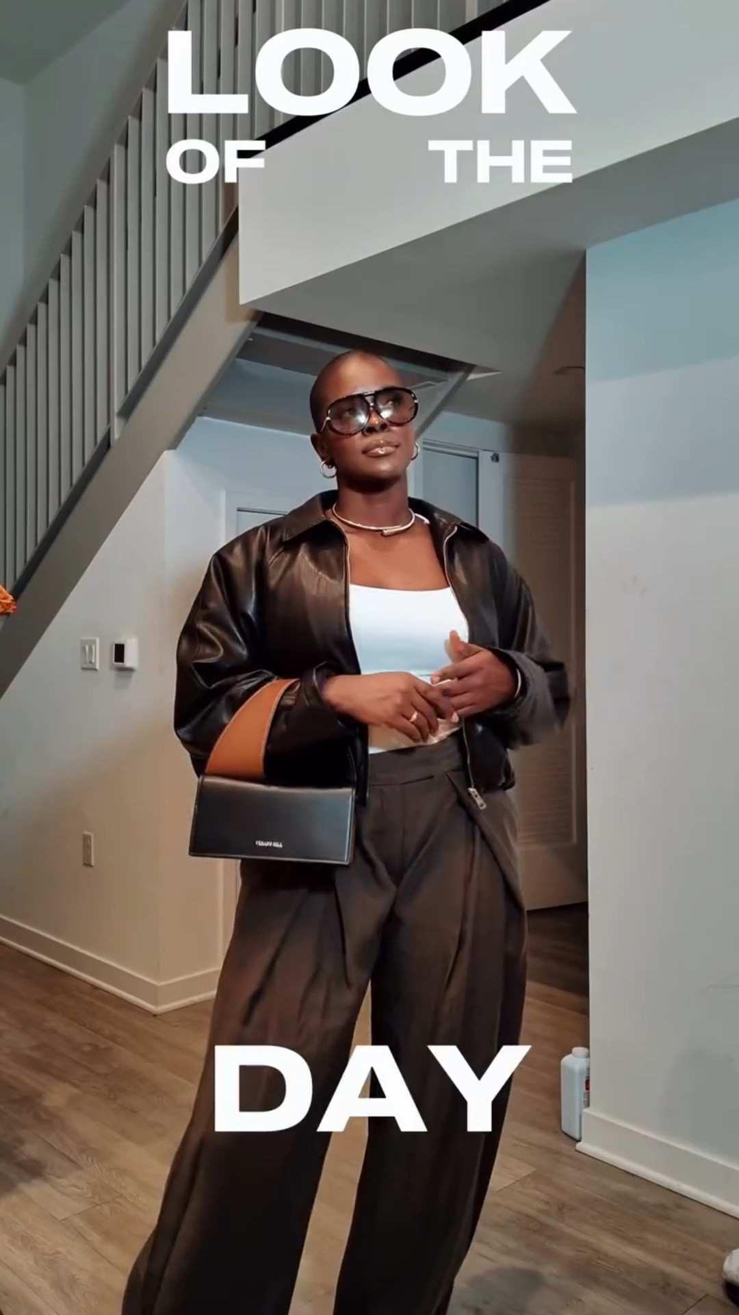 Casual Tuesday #LOOTD 🤎 

Tank @fwrd 
Jacket @zara 
Pant @zara 
Bag @verano_hill 
Shades linked in story 
Jewelry @mejuri ✨ 

#grwm