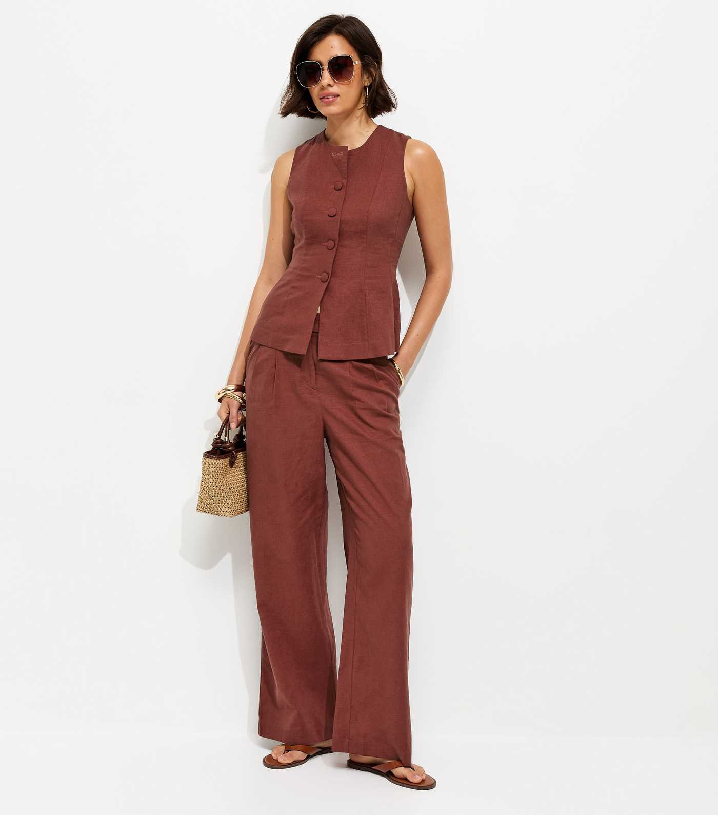 Dark Red Linen Rich Tailored Trousers | New Look | New Look (UK)
