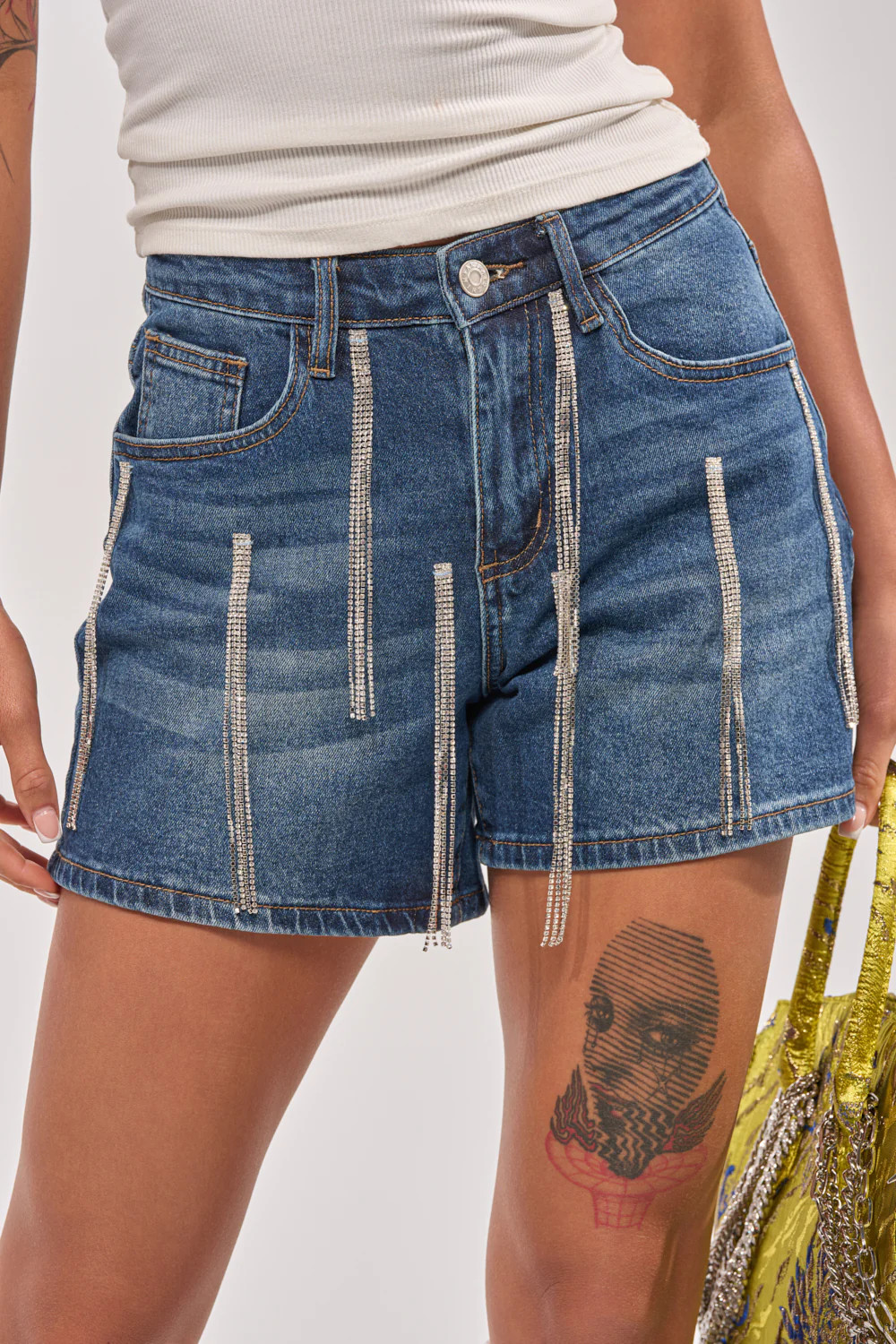 CAME THROUGH DRIPPIN DENIM SHORT | AKIRA