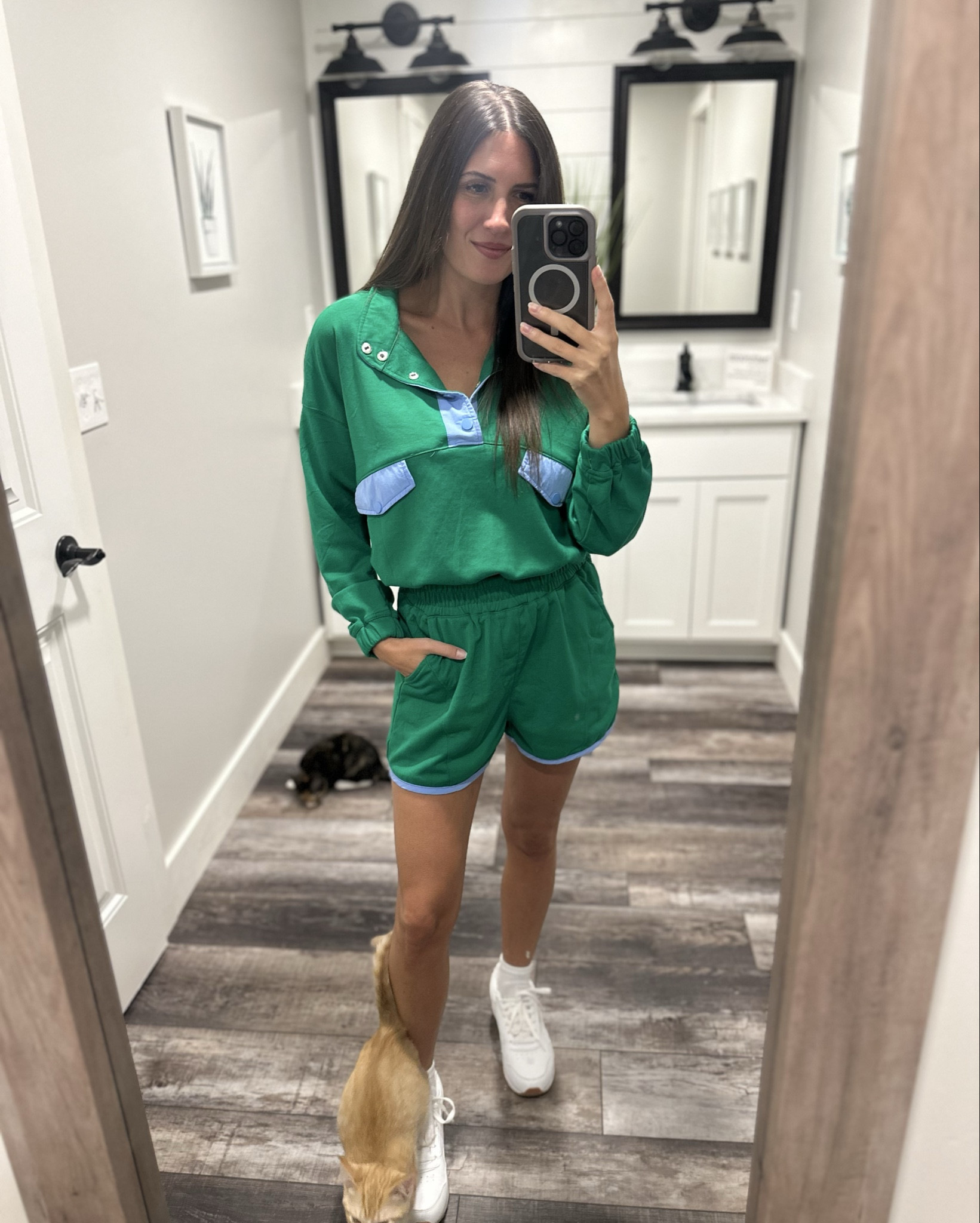 I need this in more colors! Great set for fall! 

#LTKActive #LTKFindsUnder50 #LTKSeasonal