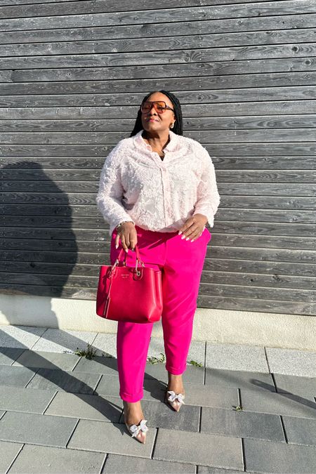 Shades of pink 💕
•


#LTKplussize #LTKwedding #LTKworkwear