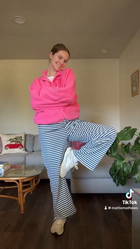 Cozy work from home outfit!