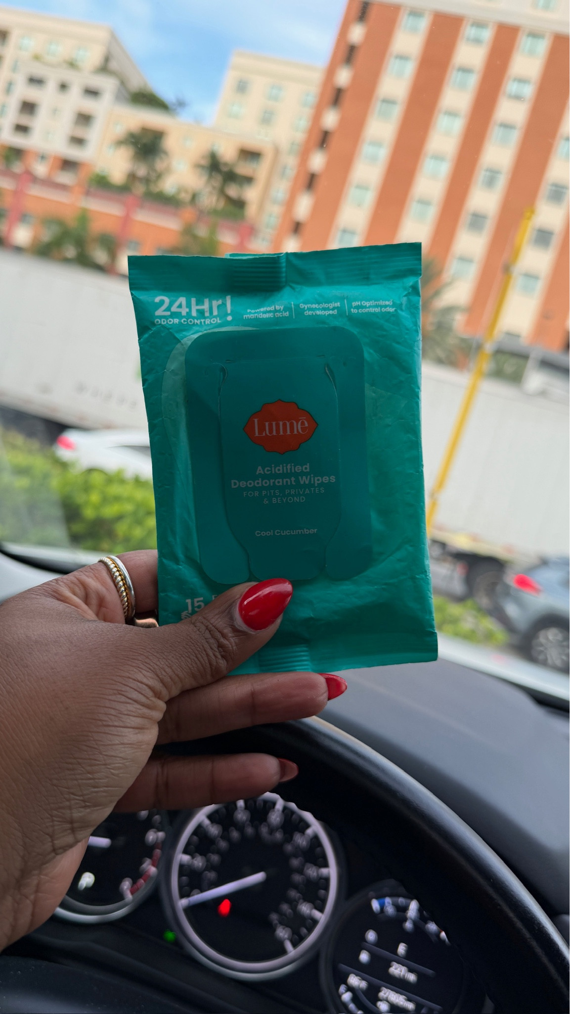 Lume deodorant wipes - perfect for freshening up this summer!