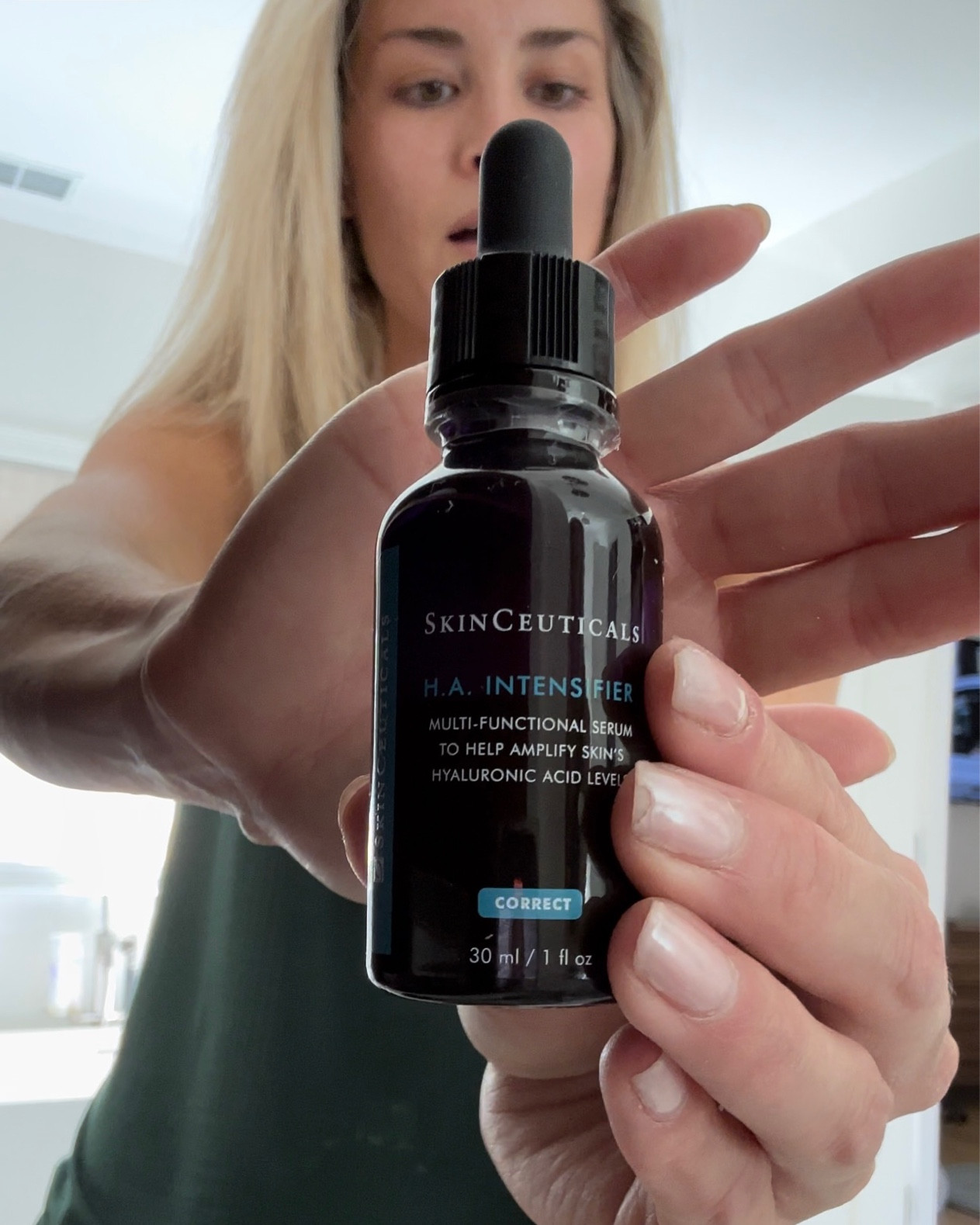 My skincare routine staples!

Daytime:
Skinceuticals LHA Cleanser
Skinceuticals LHA Toner
Murad Vita-C Glycolic Serum
Neocutis Firm Eye Cream
Skinceuticals C E Ferulic
Skinceuticals Physical Fusion UV Defense

Nighttime:
Skinceuticals LHA Cleanser
Skinceuticals LHA Toner
Skinceuticals Retinol (2x week)
Skinceuticals Resveratrol B E (as needed)
Augustinus Bader The Eye Cream
Skinceuticals H A Intensifier 

#LTKfindsunder100 #LTKbeauty #LTKfindsunder50