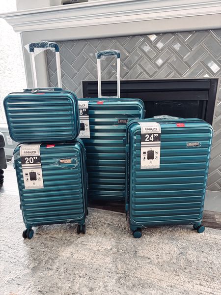 Need cute matching luggage set?  This one’s super cute and cheap from Amazon!

#ltktravel #luggage #travel #amazontravel