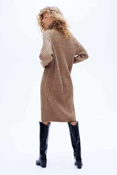 Polo-neck dress | H&M (UK, MY, IN, SG, PH, TW, HK)
