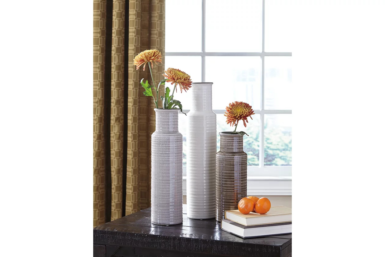 Deus Vase (Set of 3) | Ashley Homestore