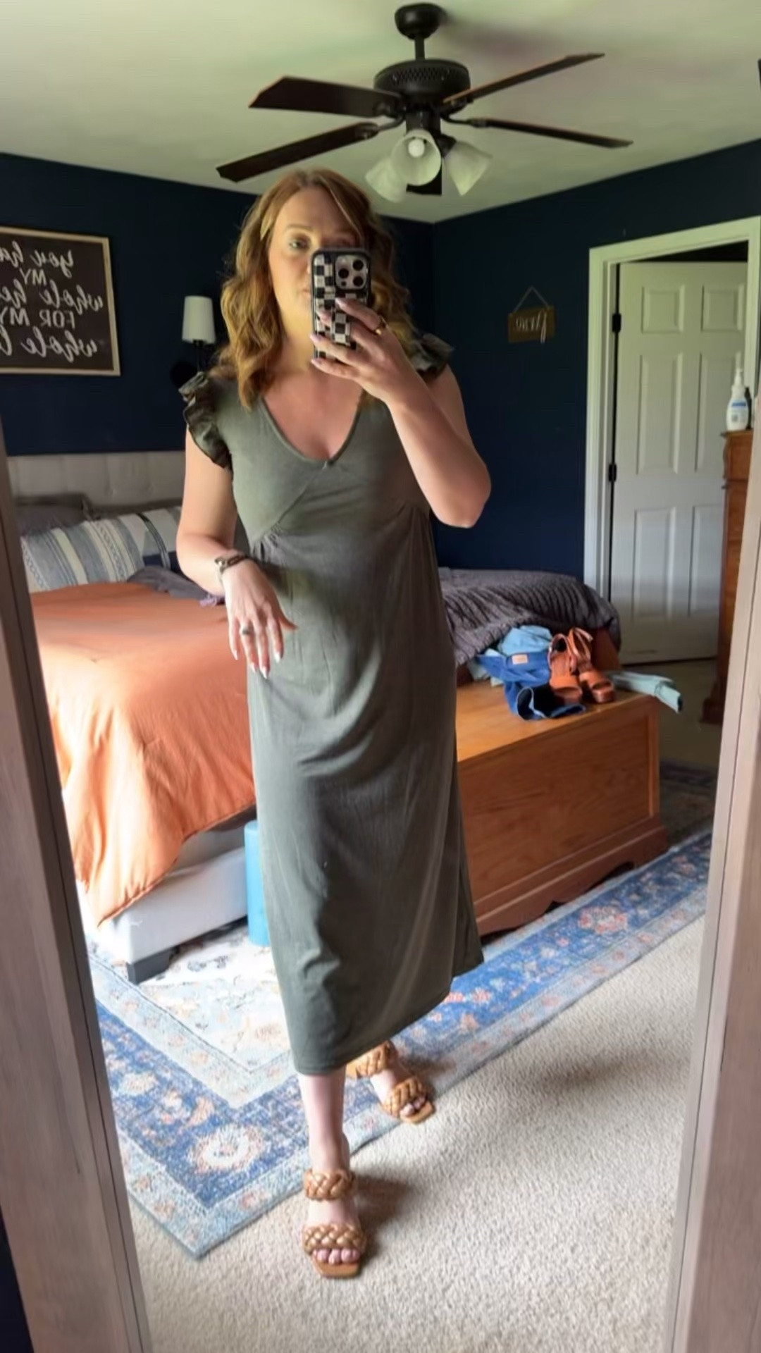 Super comfortable & affordable! It can be dressed up or down with shoes & accessories. Wearing the Army green in a medium

#LTKMothersDay #LTKootd #LTKgrwm