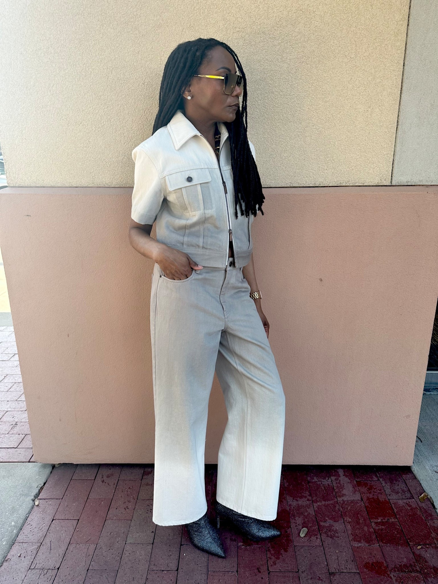 Matching set for the win

#LTKSeasonal #LTKOver40 #LTKStyleTip