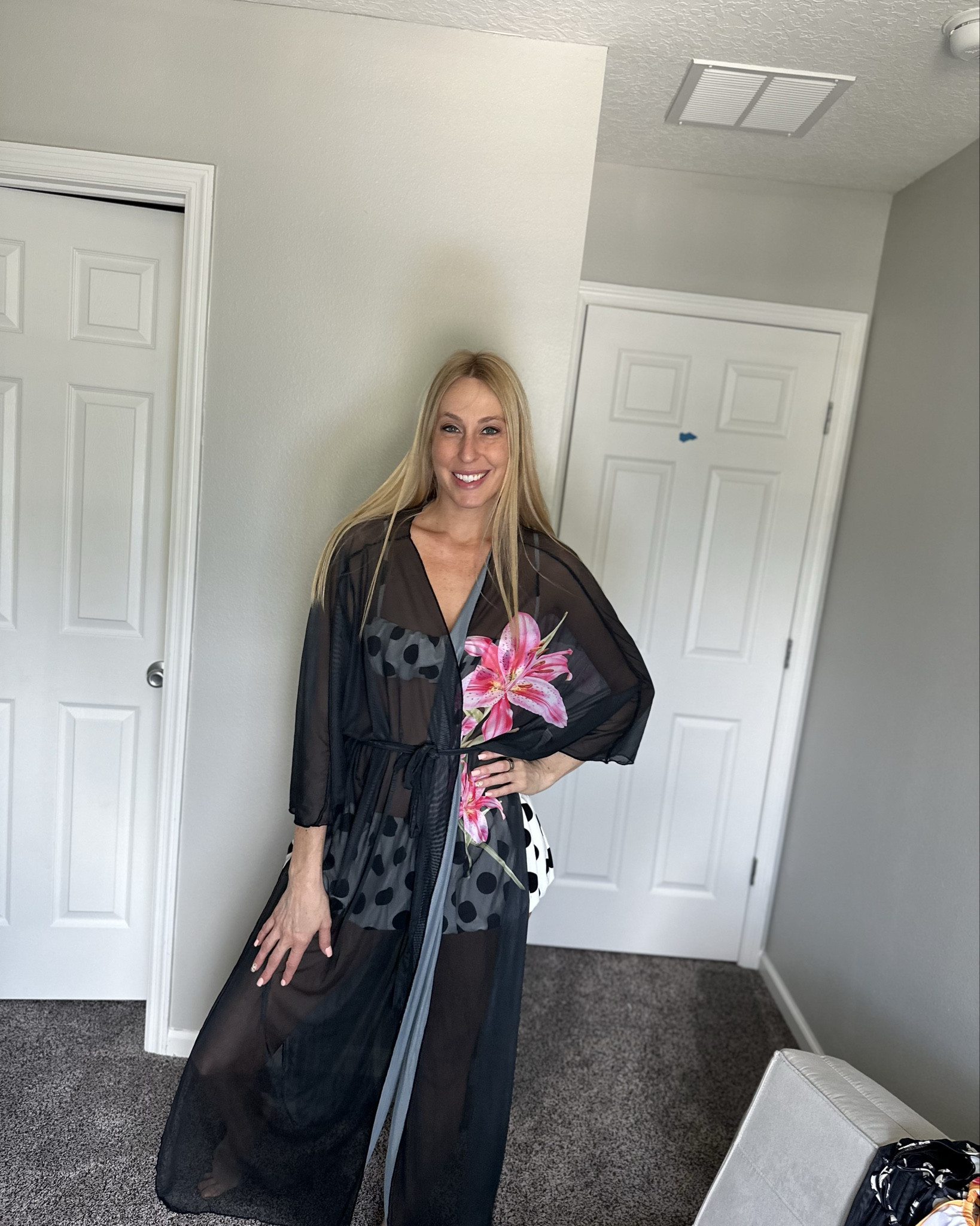 Long floral swimsuit cover up kimono 
💓 a lot of space and room in it, also has great stretch 
🌸 wearing size small

#LTKTall #LTKSwim