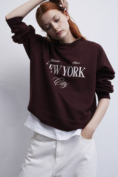 Sweatshirt - Burgundy/New York - Ladies | H&M US | H&M (US + CA)