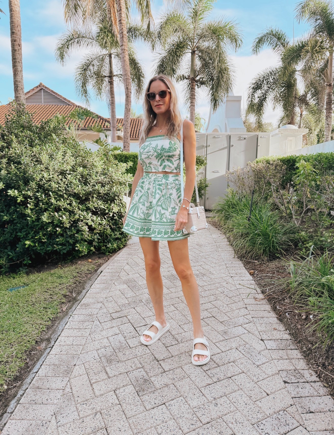 Stay cool and stylish this summer with these tropical vibes!  

 #LTKmomlife #LTKTravel