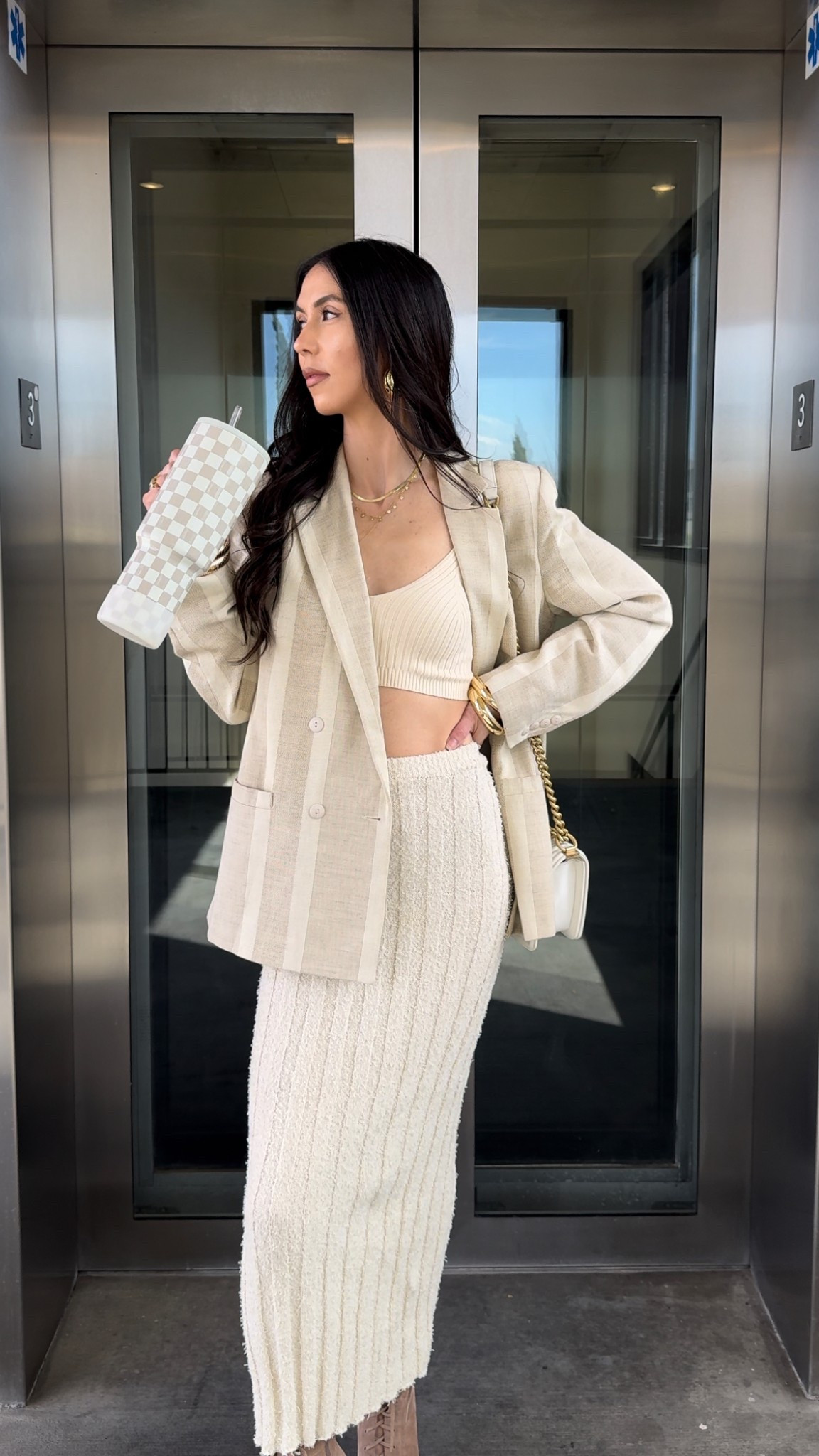 Yes, I did coordinate my Simple Modern Tumbler to my fit.

#LTKStyleTip