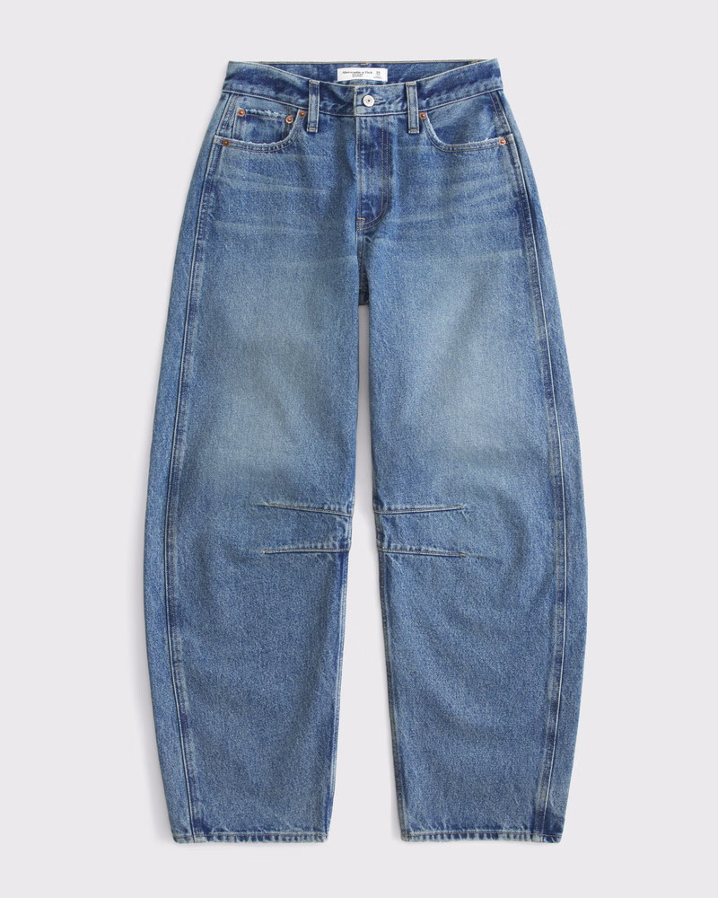 Abercrombie & Fitch Women's Curve Love Mid Rise Barrel Jean in Medium Darted - Size 32 | Abercrombie & Fitch (US)