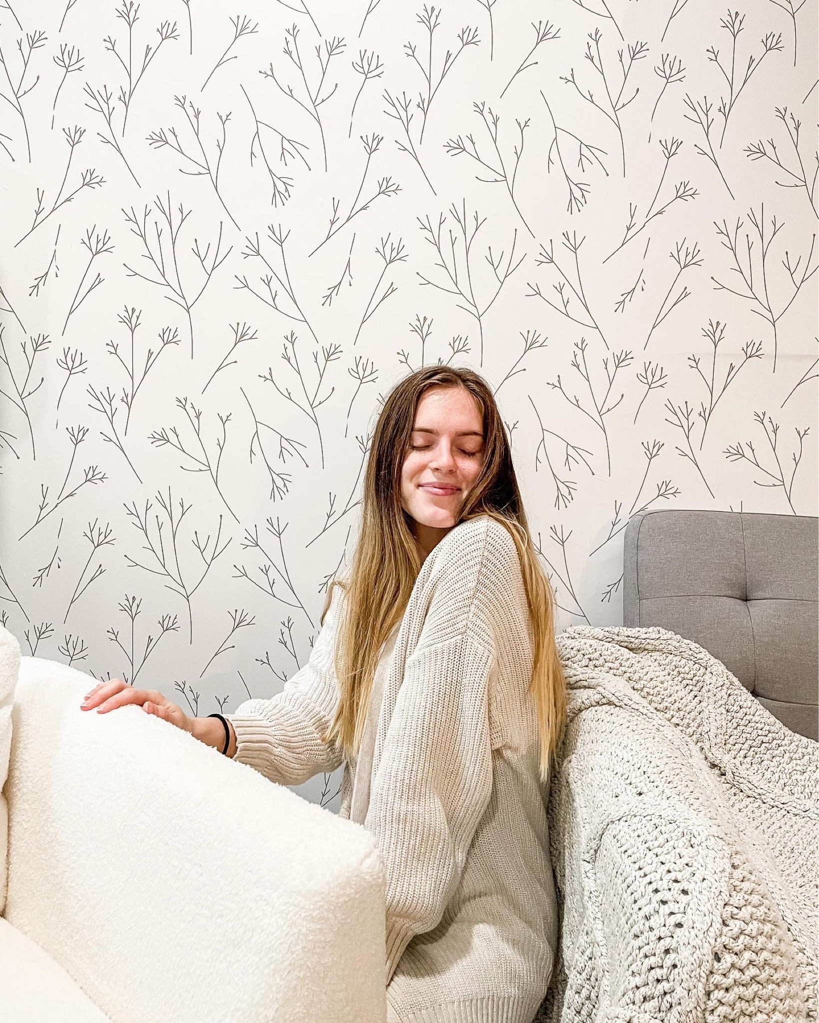 The cutest peel and stick wallpaper sold on Amazon!

#LTKunder50 #LTKhome #LTKGiftGuide