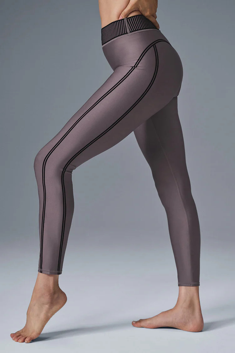 Airlift High-Waist 7/8 Line Up Legging - Raisinette | Alo Yoga (US)