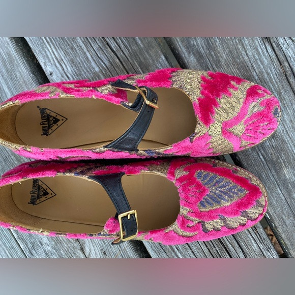Fluevogs Biblio Barnett Pink Tapestry W9 | Poshmark