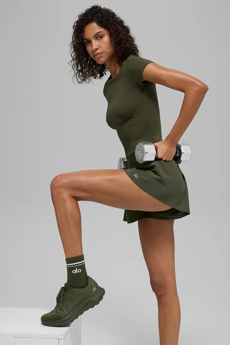Victory Running Short - Green Olive | Alo Yoga