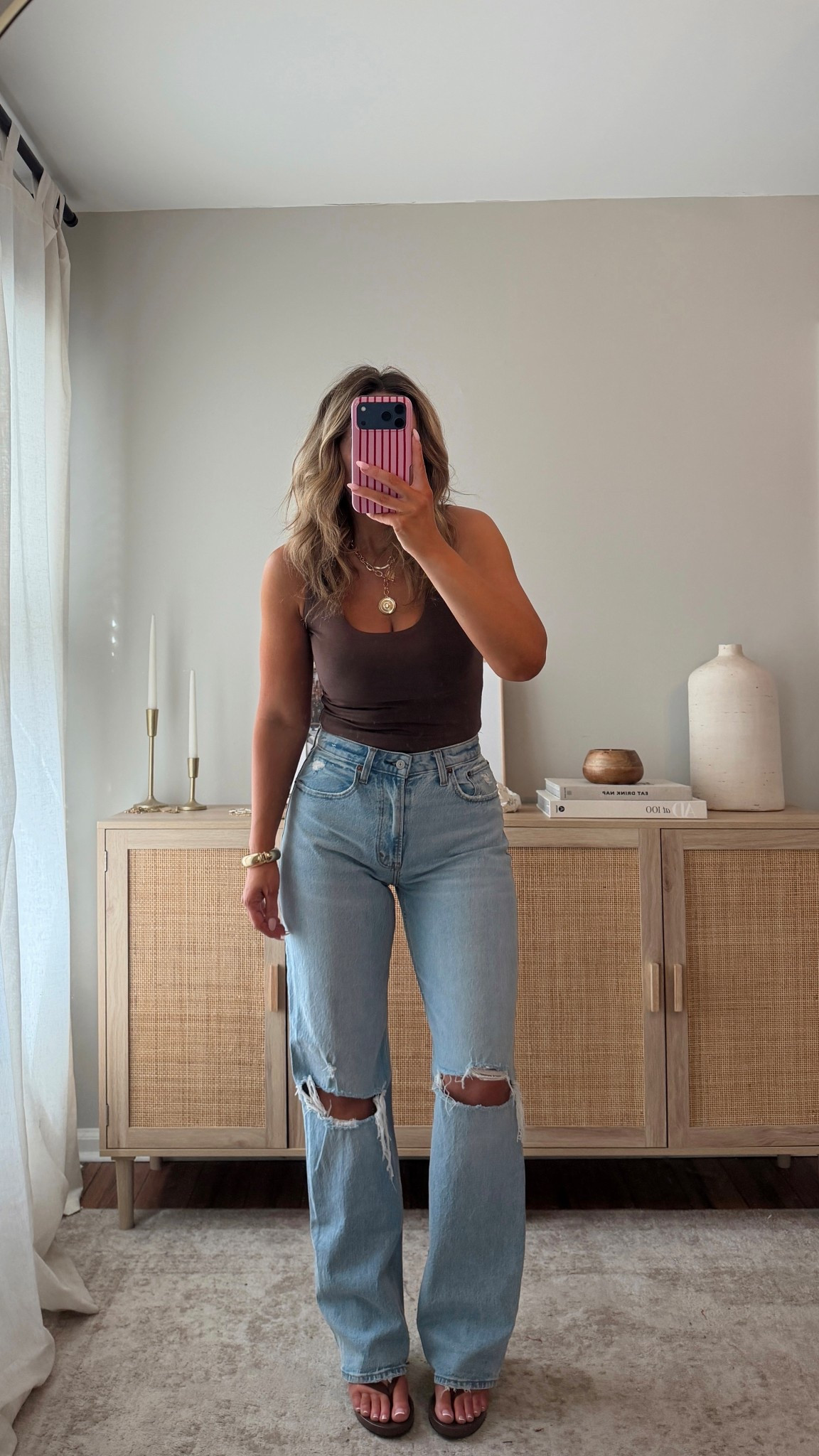 extra 25% off with AFLTK  fav style of denim! they make your legs look a mile long! i’m in a size 26 curve love long. size S top. abercrombie outfit, abercrombie style 

#LTKSaleAlert #LTKootd #LTKSpringSale