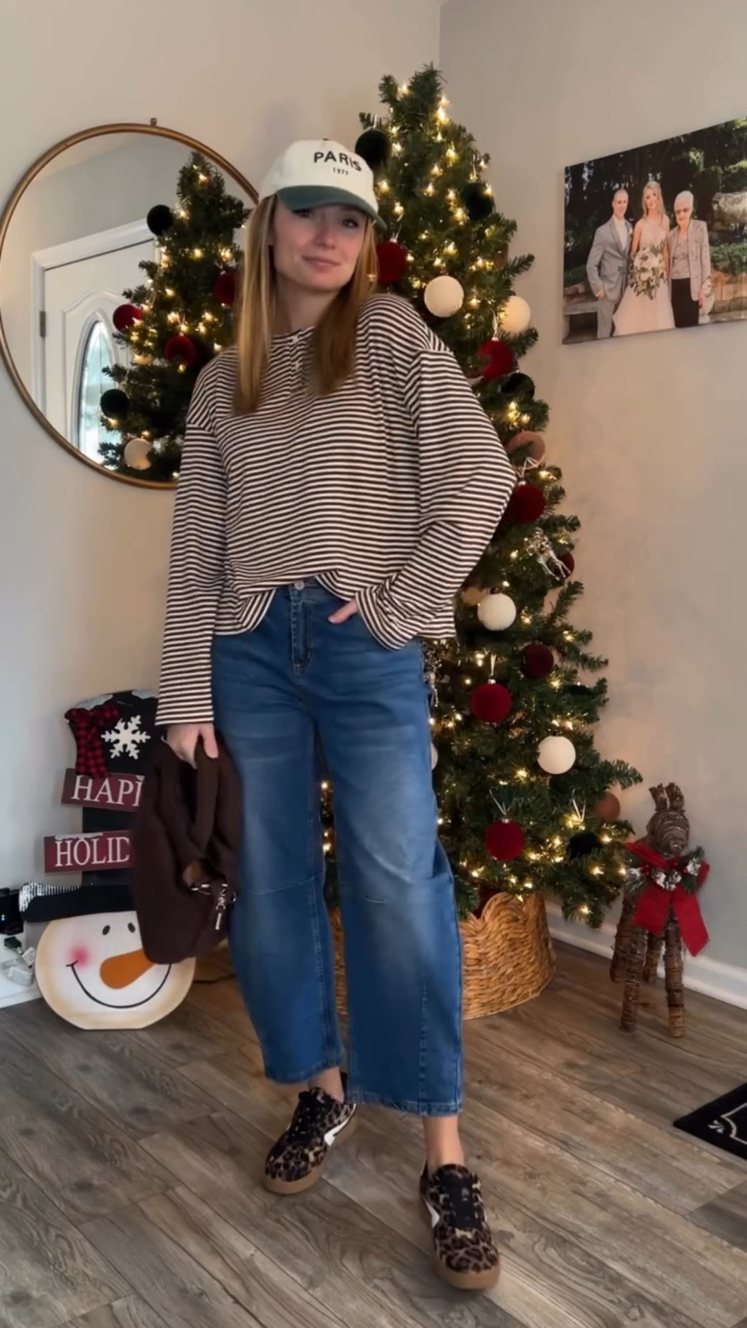 Comfy and casual, my uniform.

Comment SHOP and I’ll send you the outfit details! Also linking it all on my @shopmy and @shop.ltk