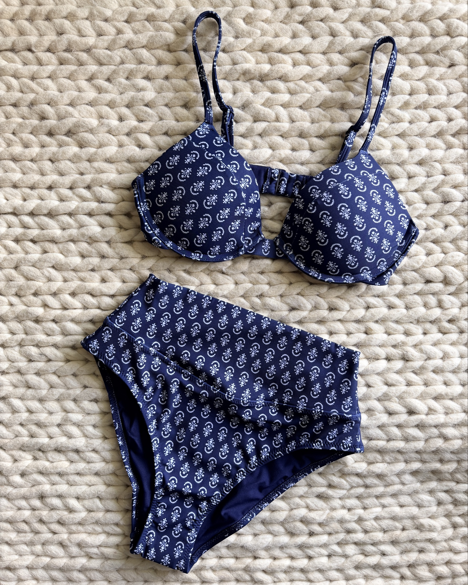 Finding swimsuits & bras after losing 100 pounds has honestly been harder than I expected. My size changed so much & most tops either gap, flatten, or just don’t sit right. I tried these from Pepper & I’m genuinely impressed. No gapping, really flattering shape, & a subtle push up that still feels comfortable. The fit is clean, supportive, & actually designed for smaller cups. 

pepper swimwear - pepper bikini - small bust bikini - small cup swimwear - no gap bikini - push up bikini small bust - flattering bikini top - supportive bikini small chest - petite bust swimwear - ribbed bikini set - bright pink bikini - summer swimwear women - flattering swim set - minimal bikini style - comfortable bikini top - structured bikini top - small chest friendly - modern bikini set - vacation swimwear - poolside outfit - beach vacation outfit - summer outfit ideas - swimwear find


#LTKSwim #LTKMothersDay #LTKTravel