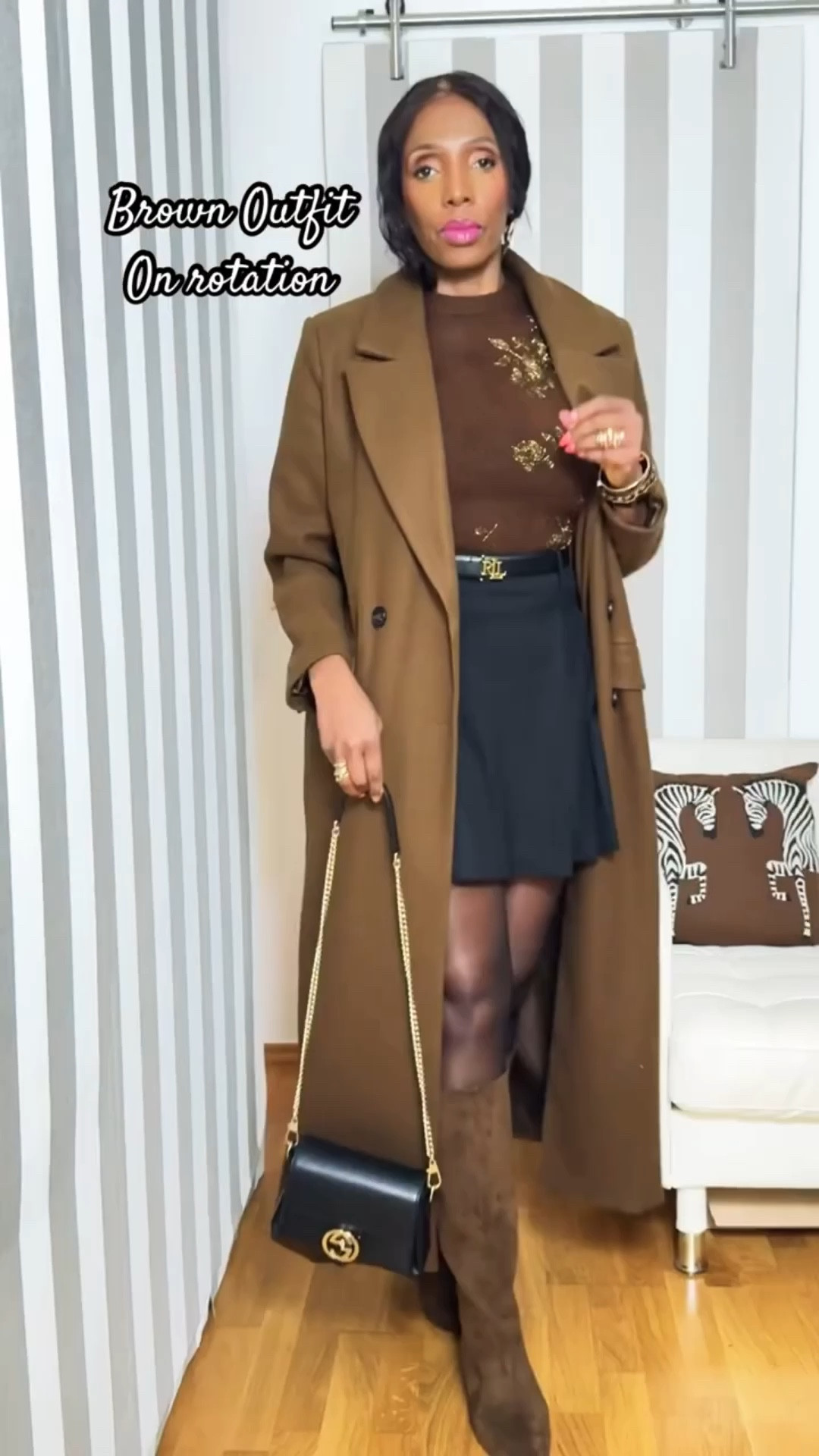 Feminine Brown Style
#styling #outfitideas #autumnstyling

#LTKWorkwear #LTKdayinmylife #LTKOver40