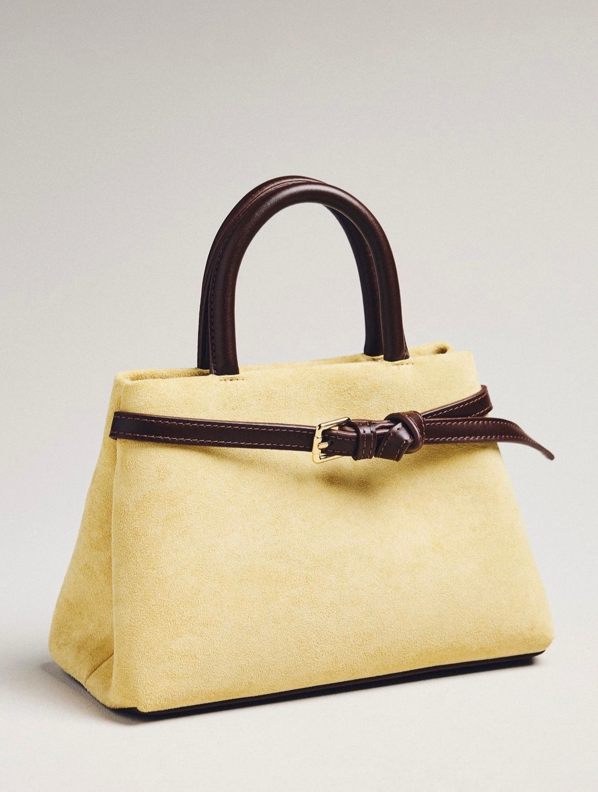 The perfect shade of yellow and just enough pop for the Fall

#LTKNYFW #LTKSeasonal