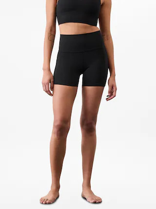 Salutation Stash High Rise 5" Short | Athleta