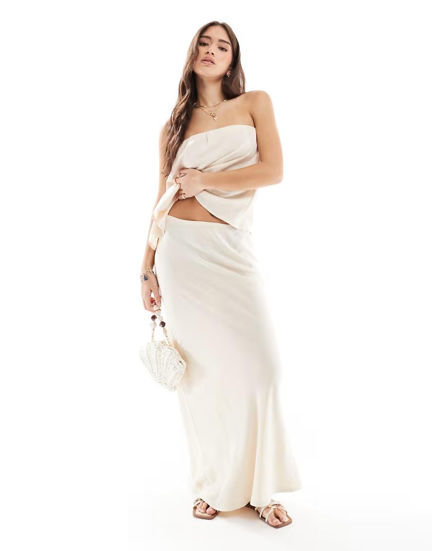 ASOS DESIGN – Maxirock aus Leinenmix in Beige mit Schrägschnitt-Neutral | ASOS (Global)