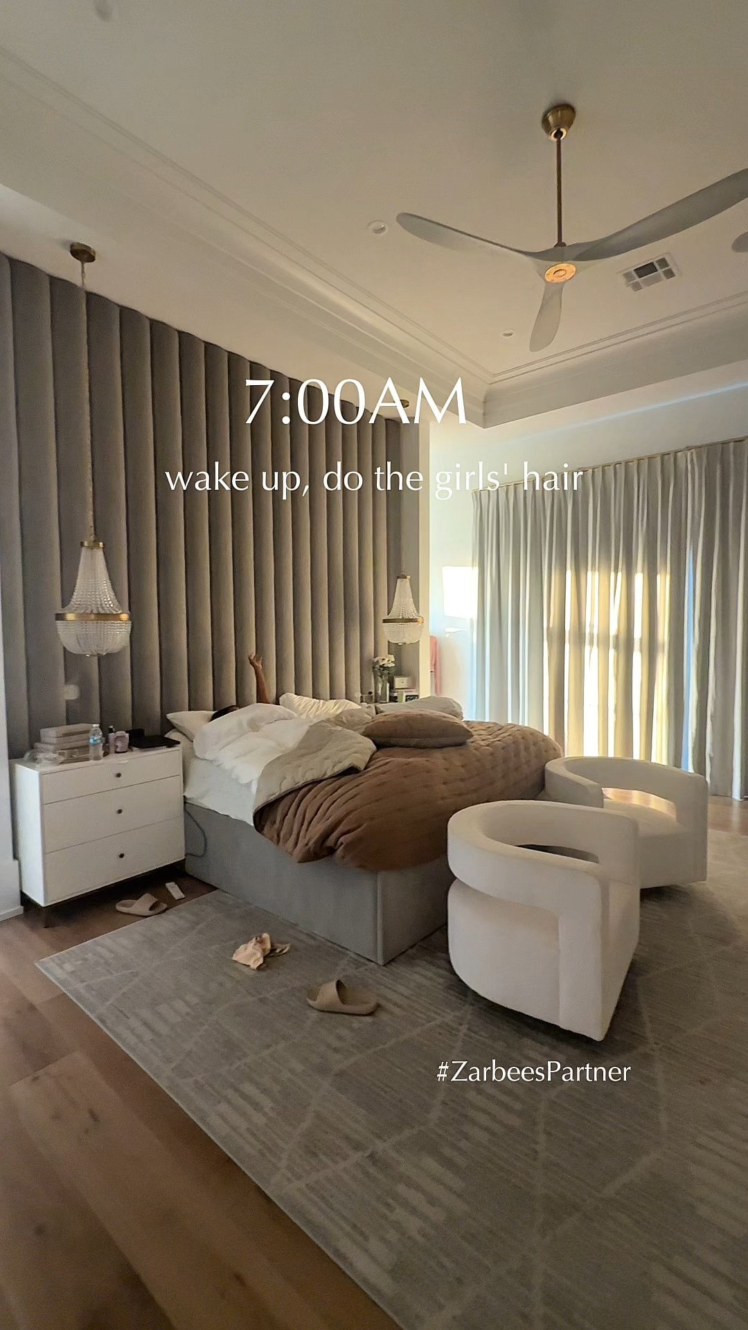 Finding a routine that flows and works as a family of 6 is a never ending cycle of trial and error haha. Some days I get lucky, but one thing is constant - @zarbees Multivitamins + Immune and the Regularity Support powder. The girls love them and as a mom, I know they are getting the nutrients and added benefits they need! 

What's a constant in your morning routine? #ZarbeesPartner