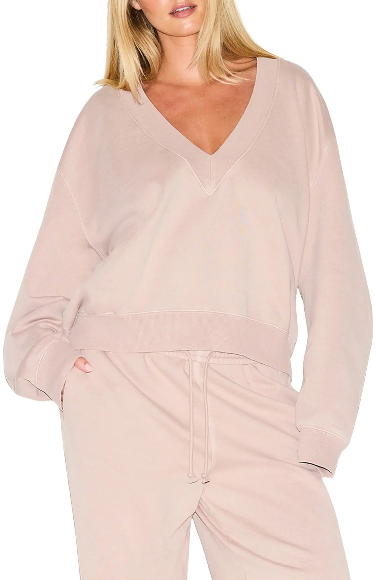 SKIMS V-Neck Fleece Pullover | Nordstrom | Nordstrom