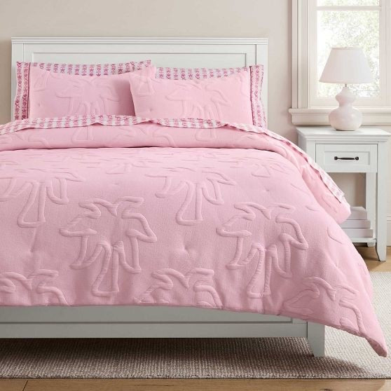 Pink Palm Puff Cloud Quilt

#LTKkids #LTKhome