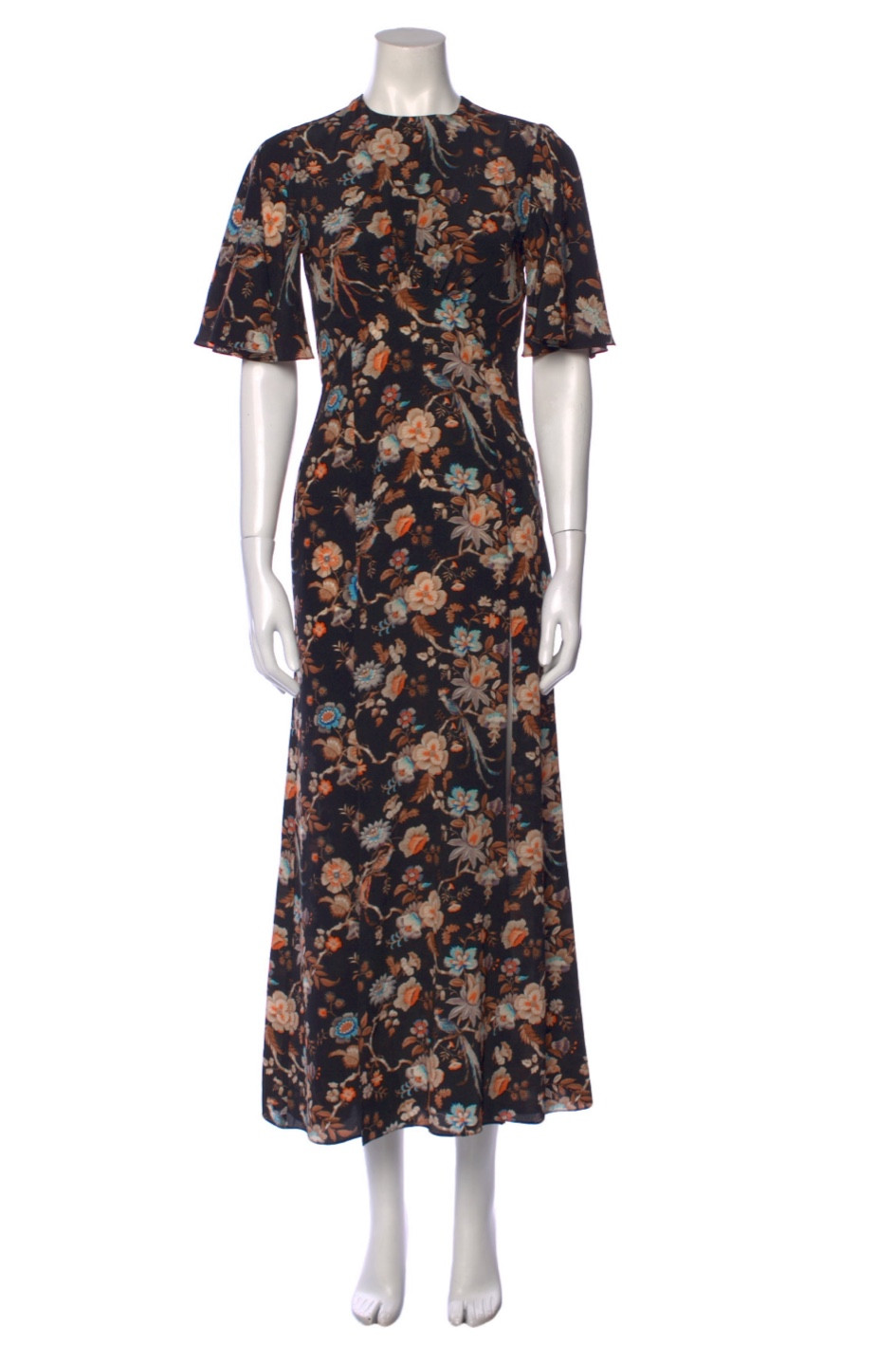 Added more to my Poshmark 

#LTKfindsunder100 #LTKfindsunder50 #LTKstyletip