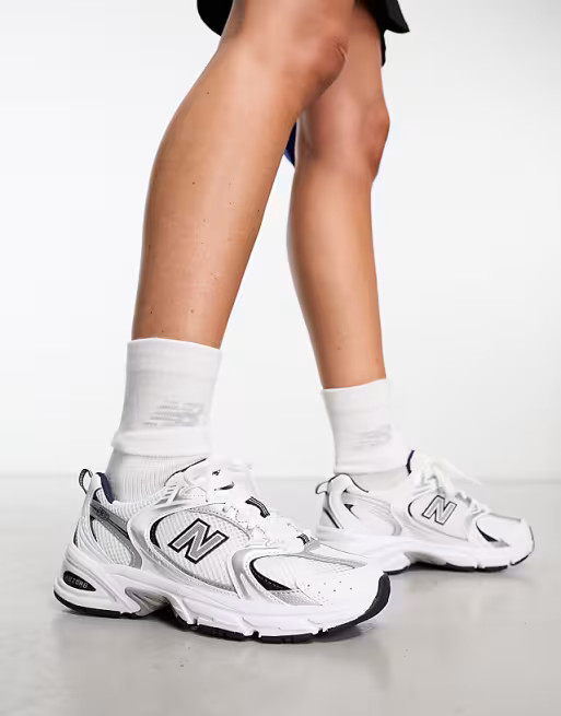 New Balance 530 sneakers in white and gray | ASOS (Global)