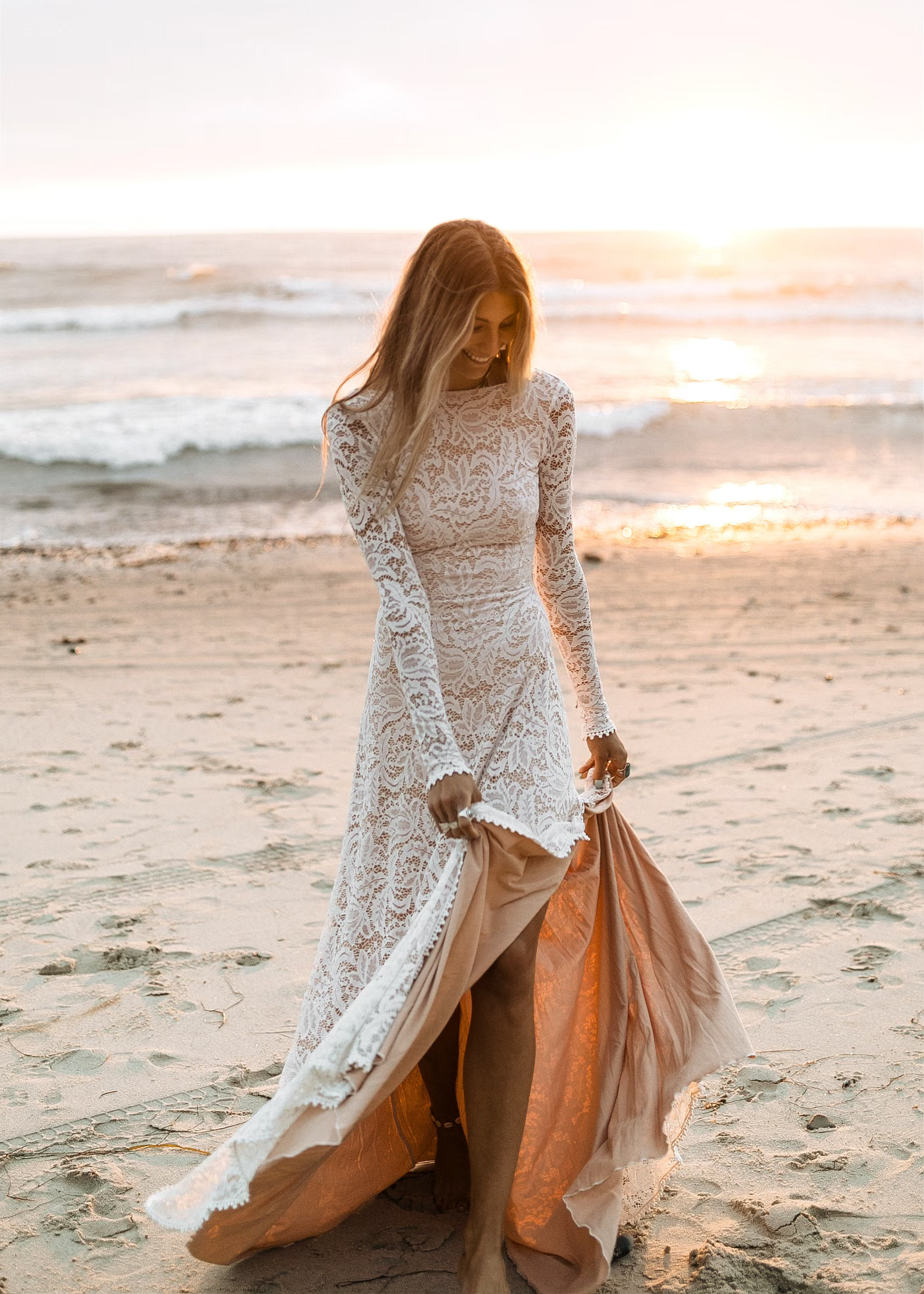 Backless Long Sleeve Wedding Dress Low Back Lace Boho Bridal - Etsy | Etsy (US)